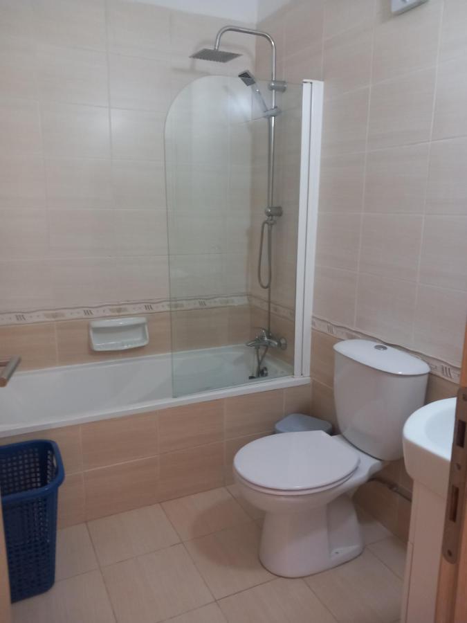 Barlee'S Apartment Паралимни Екстериор снимка
