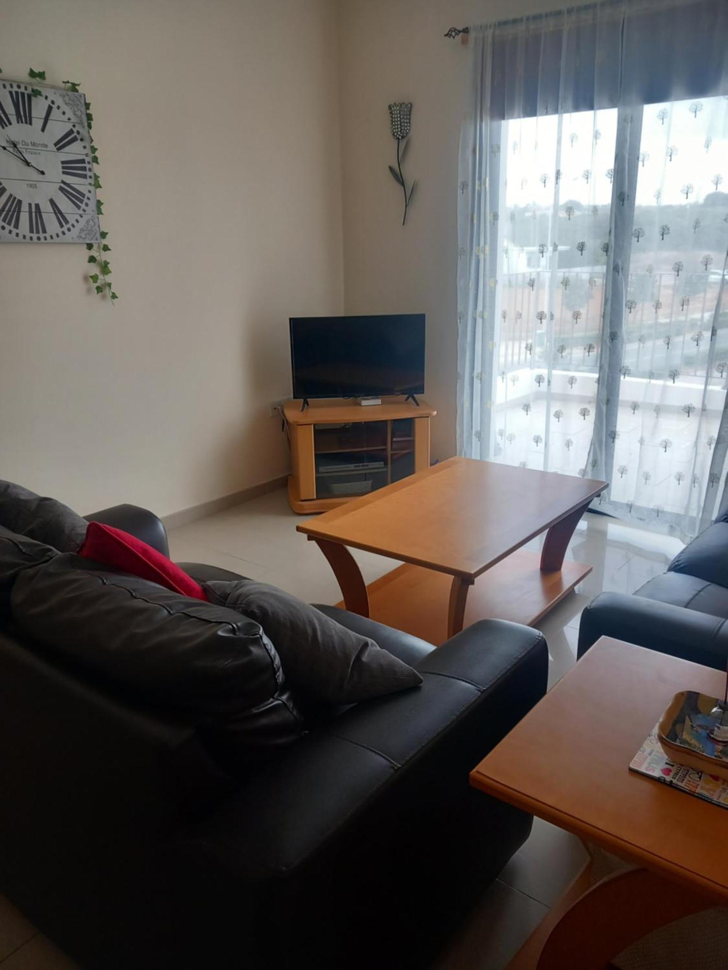 Barlee'S Apartment Паралимни Екстериор снимка