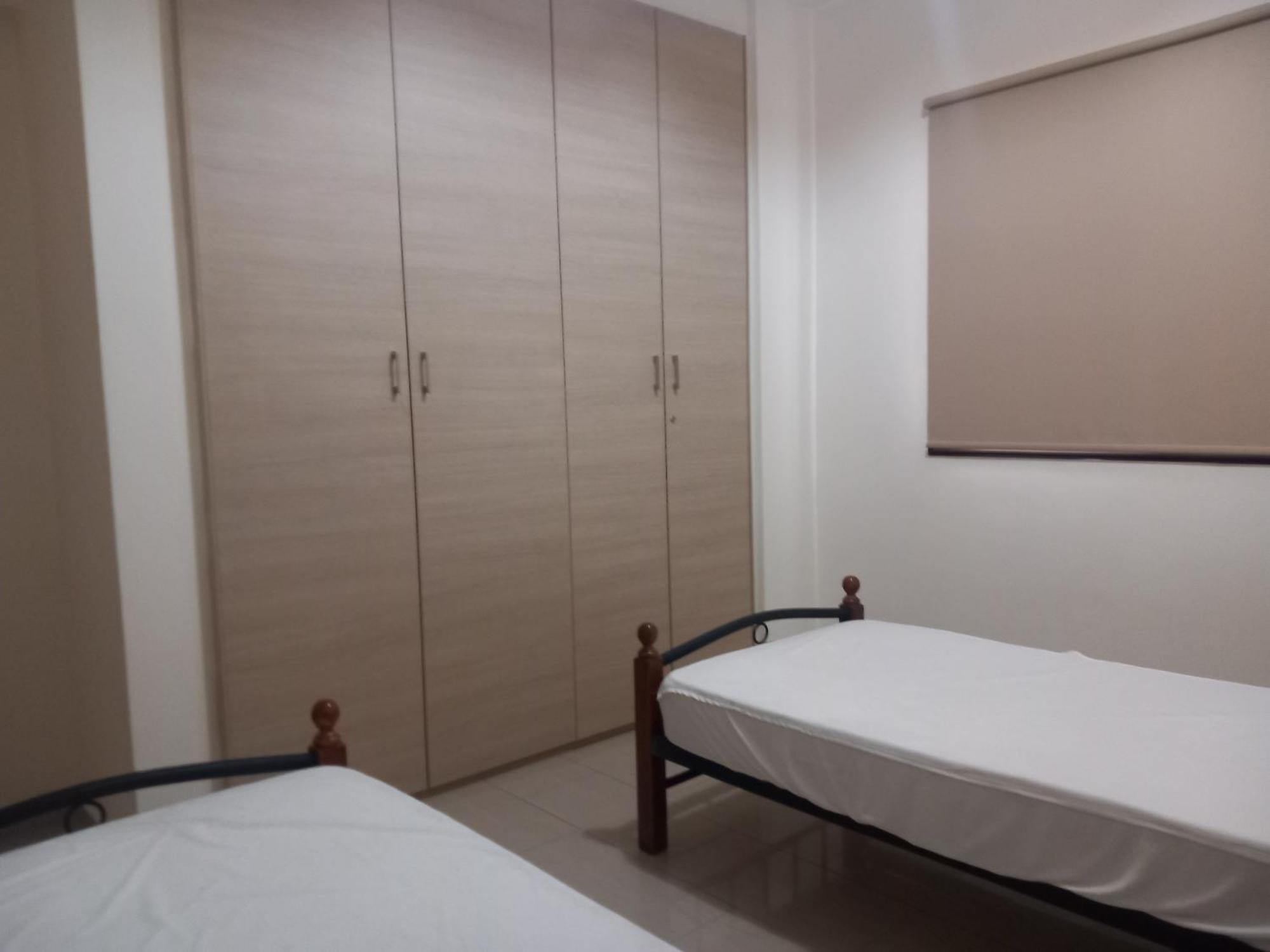 Barlee'S Apartment Паралимни Екстериор снимка