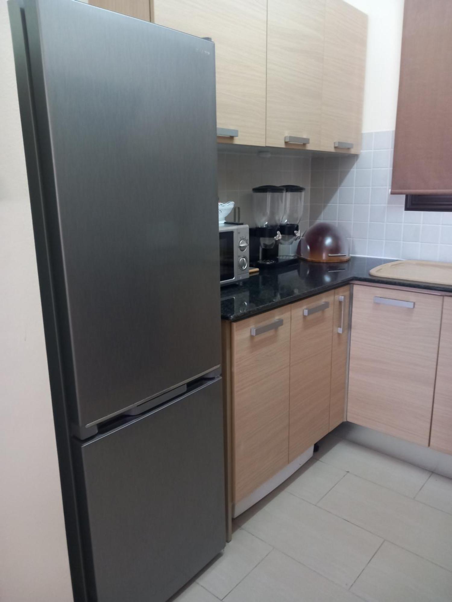 Barlee'S Apartment Паралимни Екстериор снимка